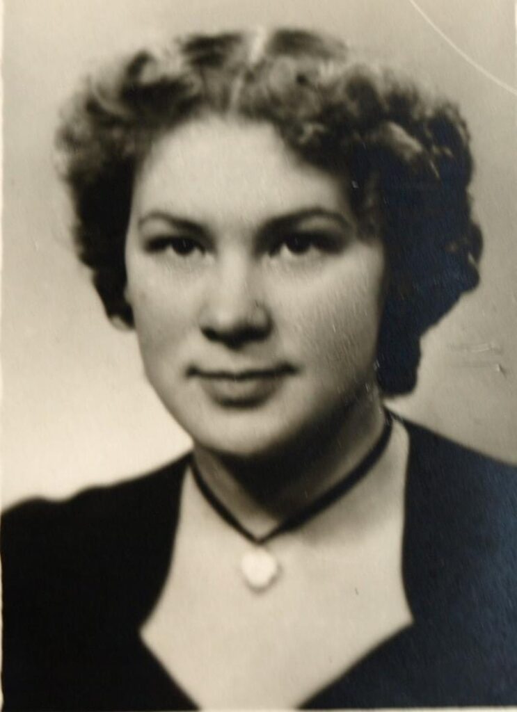 Esiemade Haaled 3 743x1024