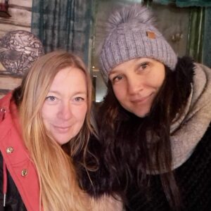 Tiina Ja Tiina Gongirannakud Noiamajakeses 300x300